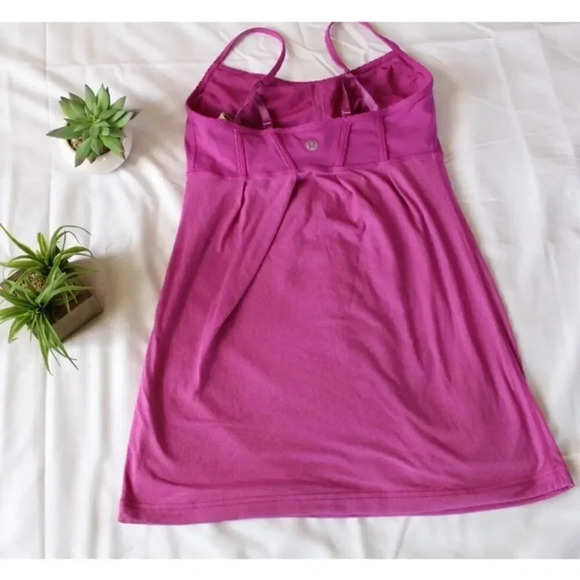 Lululemon pink top  - Picture 6 of 8